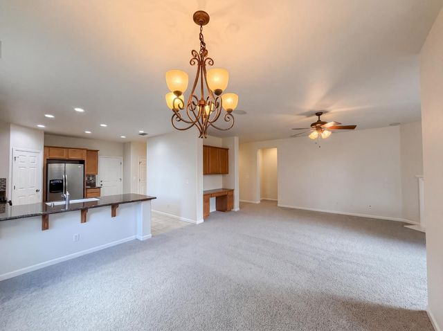 8532 Hawley Way, Elk Grove, CA 95624