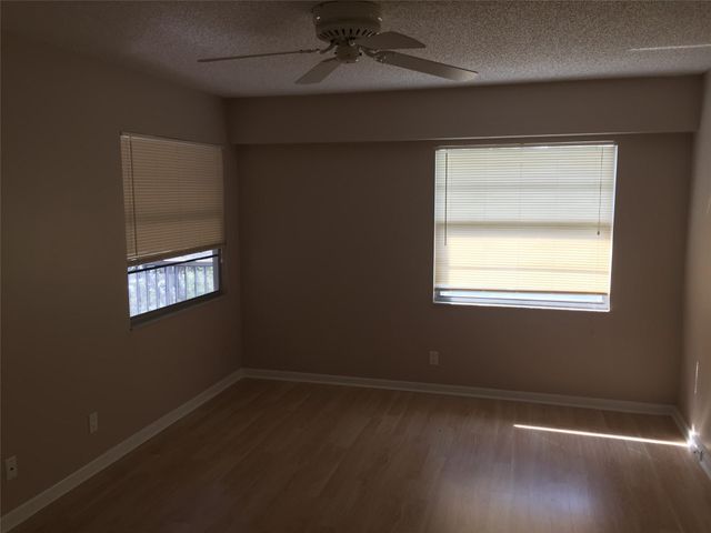 1100 SW 128th Ter 402, Hollywood, FL 33027