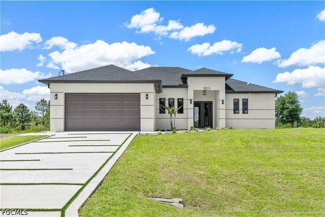 1511 Roosevelt AVE, Lehigh Acres, FL 33972