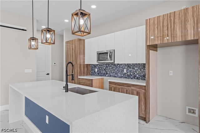 1511 Roosevelt AVE, Lehigh Acres, FL 33972