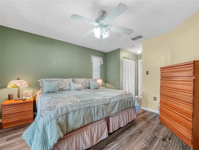 1007 CANARY CIRCLE S, Lakeland, FL 33809
