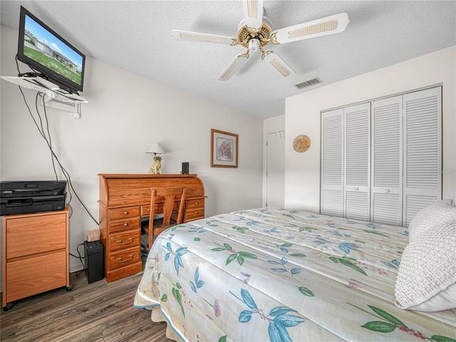 1007 CANARY CIRCLE S, Lakeland, FL 33809