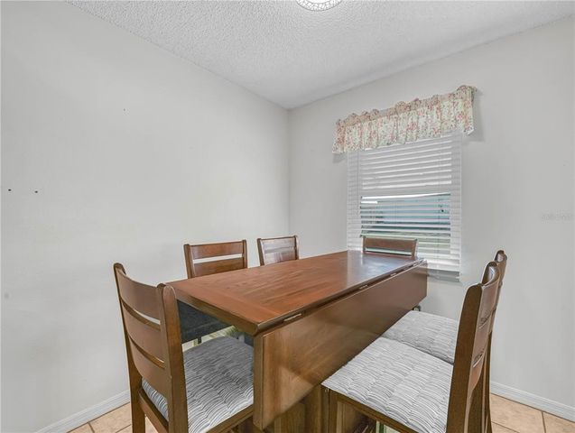 1007 CANARY CIRCLE S, Lakeland, FL 33809