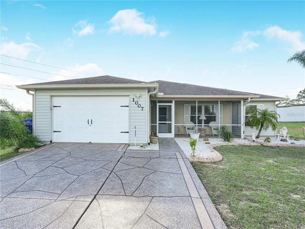 1007 CANARY CIRCLE S, Lakeland, FL 33809