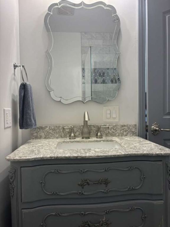 Image 22 of property listing at 1116 1120 Rolling Oaks Drive, Arroyo Grande, CA 93420