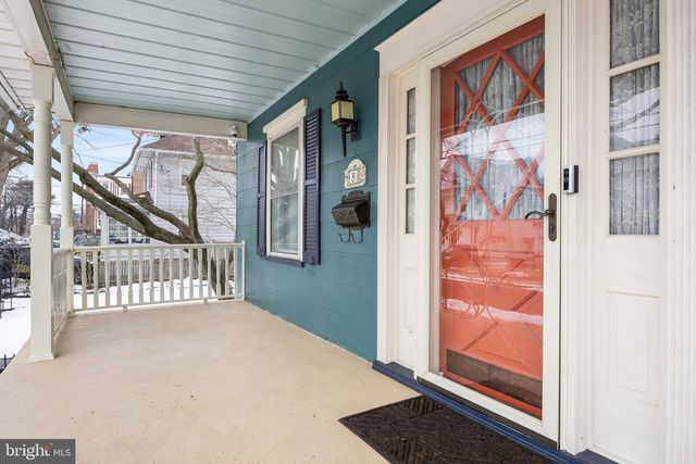 8 MERION TER, Collingswood, NJ 08108