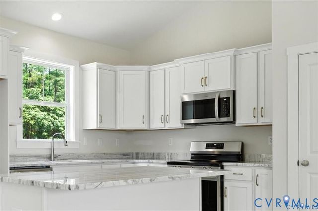 2140 Bent Creek Rd, Concord, VA 24538