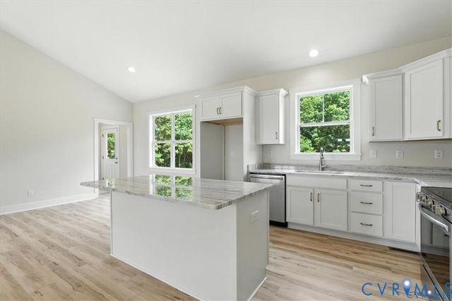 2140 Bent Creek Rd, Concord, VA 24538