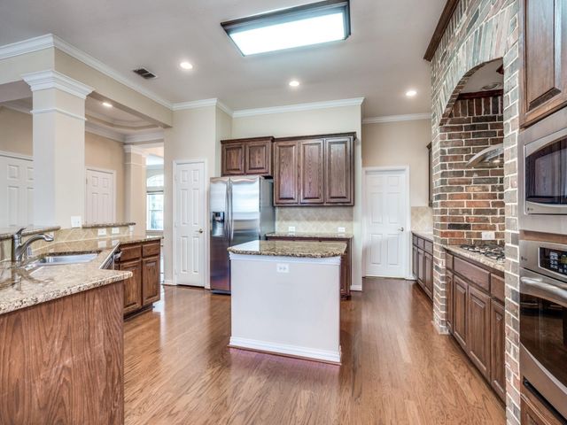 6231 Meadow Road Road, Dallas, TX 75230