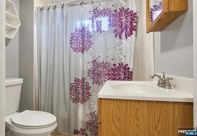 80 Cleremont Avenue, Irvington, NJ 07111