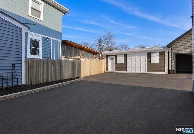 80 Cleremont Avenue, Irvington, NJ 07111