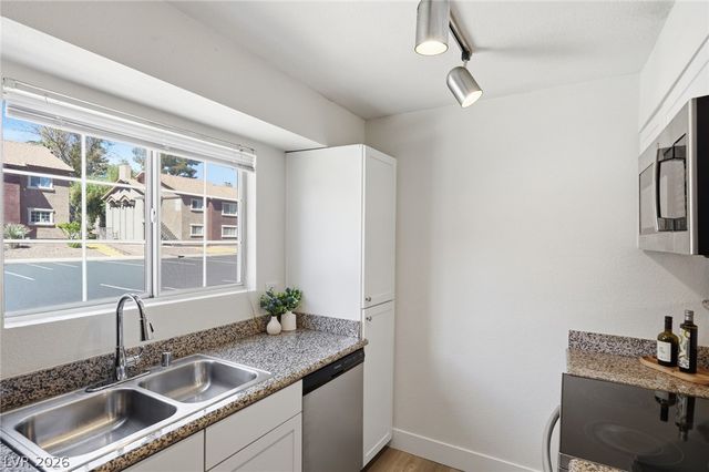 2750 South Durango Drive 1116, Las Vegas, NV 89117