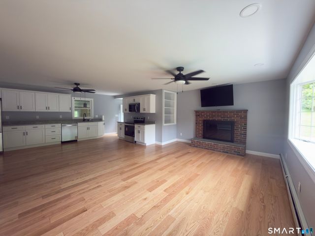 44 Polly Avenue, Killingly, CT 06239
