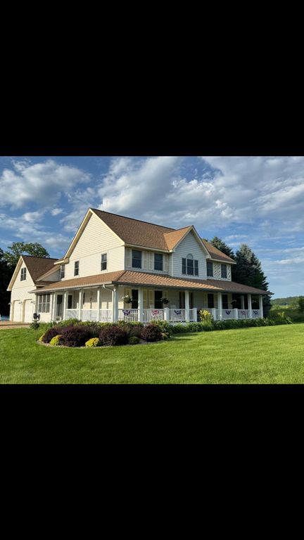 W12942 640th Avenue, Prescott, WI 54021 — exterior