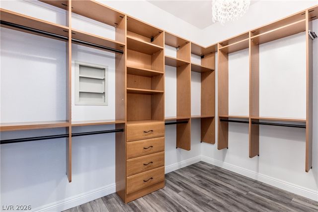 2960 American River Lane, Las Vegas, NV 89135