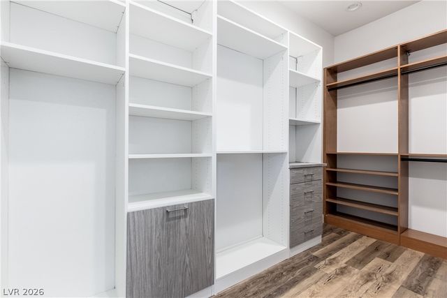 2960 American River Lane, Las Vegas, NV 89135