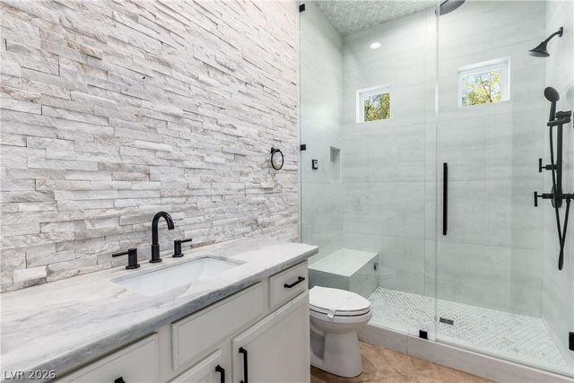 2960 American River Lane, Las Vegas, NV 89135