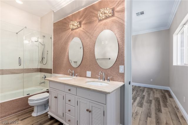 2960 American River Lane, Las Vegas, NV 89135