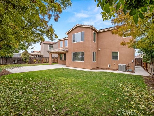 1040 San Marino, Clovis, CA 93619