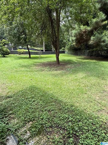 204 LAUREL DRIVE, Gardendale, AL 35071