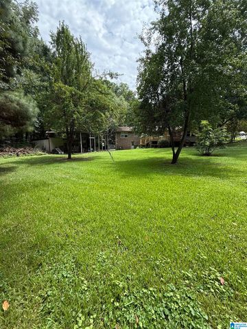 204 LAUREL DRIVE, Gardendale, AL 35071