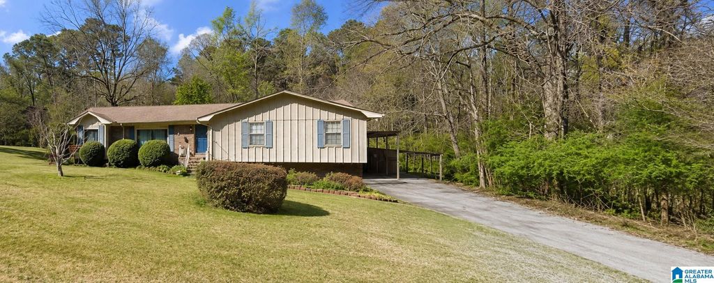 204 LAUREL DRIVE, Gardendale, AL 35071