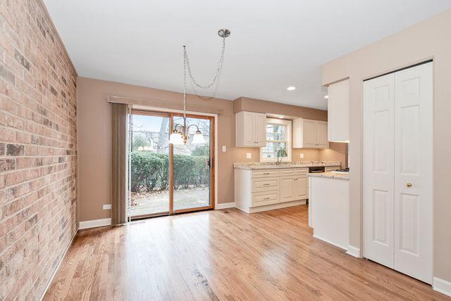 2S753 Avenue Orleans Avenue, Oak Brook, IL 60523