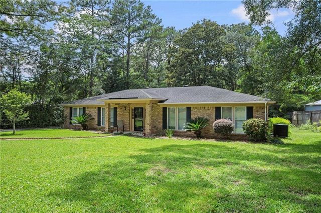 2858 Lynndell Drive, Mobile, AL 36695
