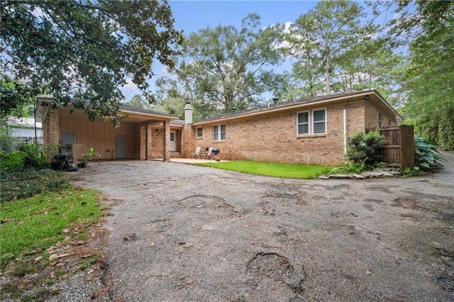 2858 Lynndell Drive, Mobile, AL 36695