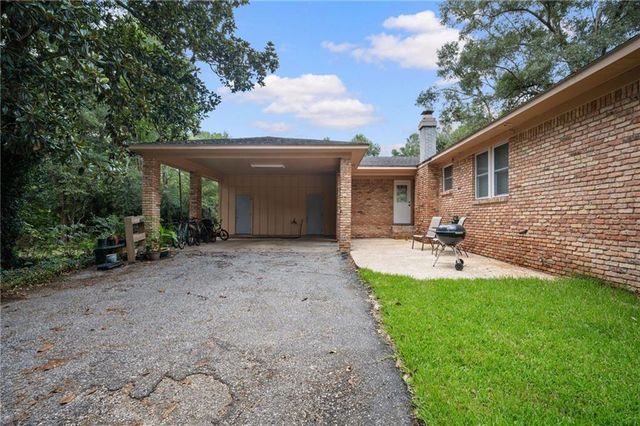 2858 Lynndell Drive, Mobile, AL 36695