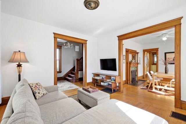 2725 Garfield Avenue, Minneapolis, MN 55408