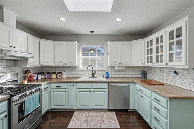 1905 Fox Hunt Lane, Edmond, OK 73003