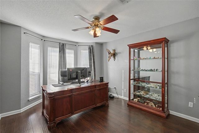 1905 Fox Hunt Lane, Edmond, OK 73003