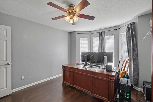 1905 Fox Hunt Lane, Edmond, OK 73003