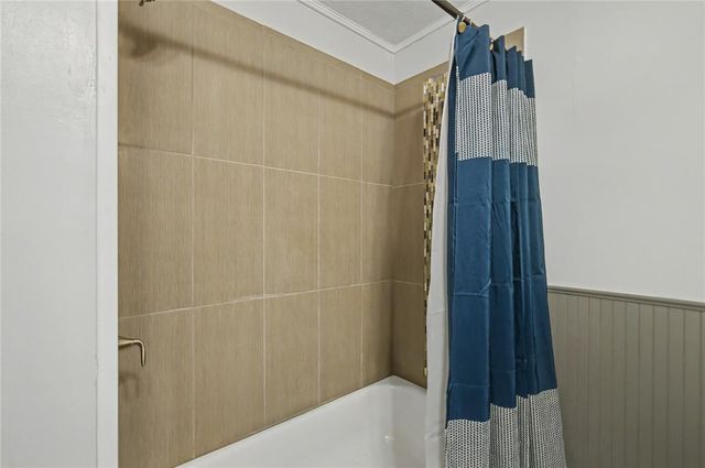 1905 Fox Hunt Lane, Edmond, OK 73003