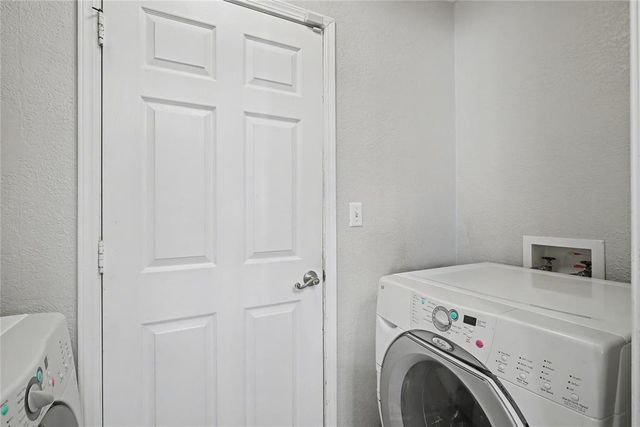 1905 Fox Hunt Lane, Edmond, OK 73003