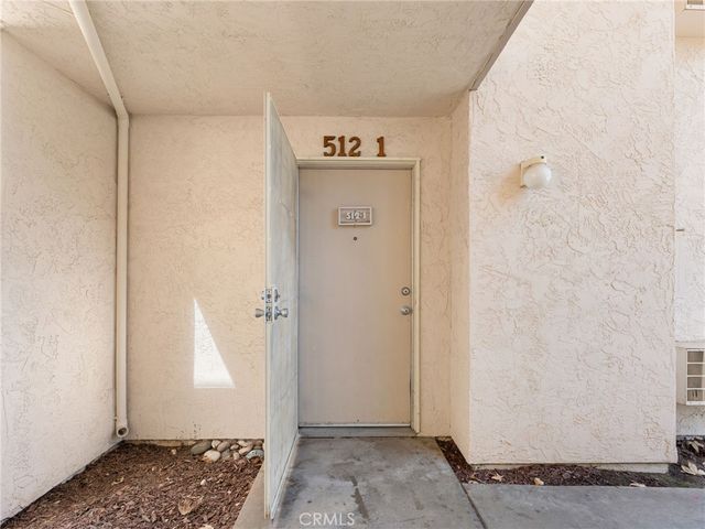 512 Sandalwood 1, Escondido, CA 92027