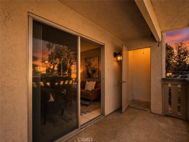 512 Sandalwood 1, Escondido, CA 92027