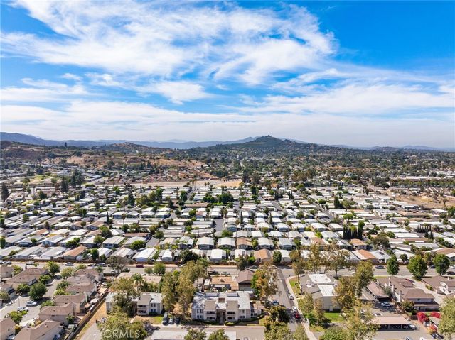 512 Sandalwood 1, Escondido, CA 92027