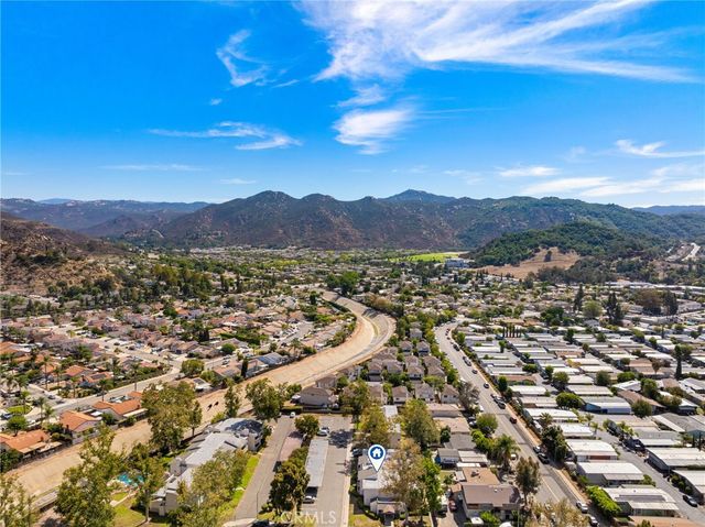 512 Sandalwood 1, Escondido, CA 92027
