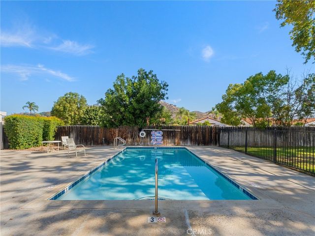 512 Sandalwood 1, Escondido, CA 92027