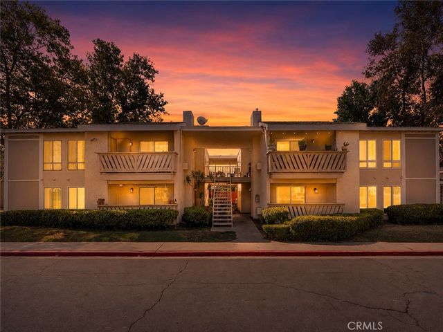 512 Sandalwood 1, Escondido, CA 92027