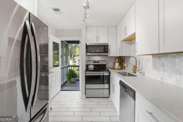 184 Lemon Court NE, Marietta, GA 30060
