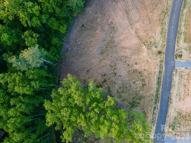 432 Irvine Drive, Fairview, NC 28730