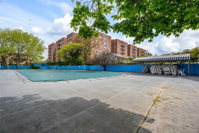 1213 Avenue Z B38, Brooklyn, NY 11235