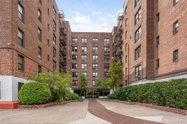 1213 Avenue Z B38, Brooklyn, NY 11235