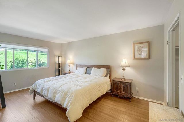 1906 Park Dale Ln, Encinitas, CA 92024