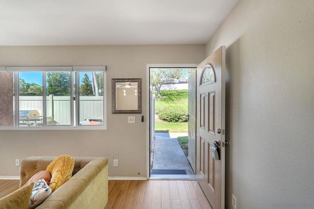 1906 Park Dale Ln, Encinitas, CA 92024