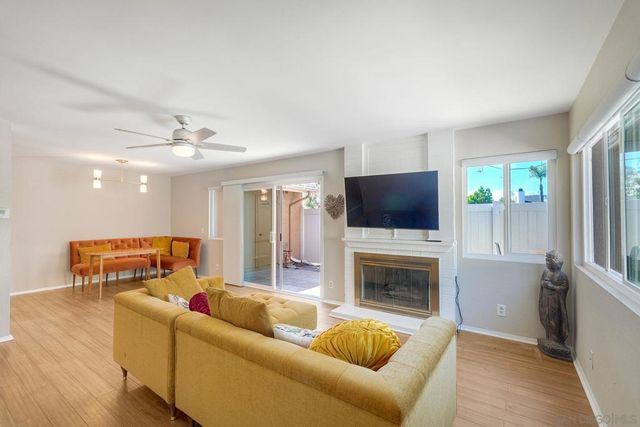 1906 Park Dale Ln, Encinitas, CA 92024