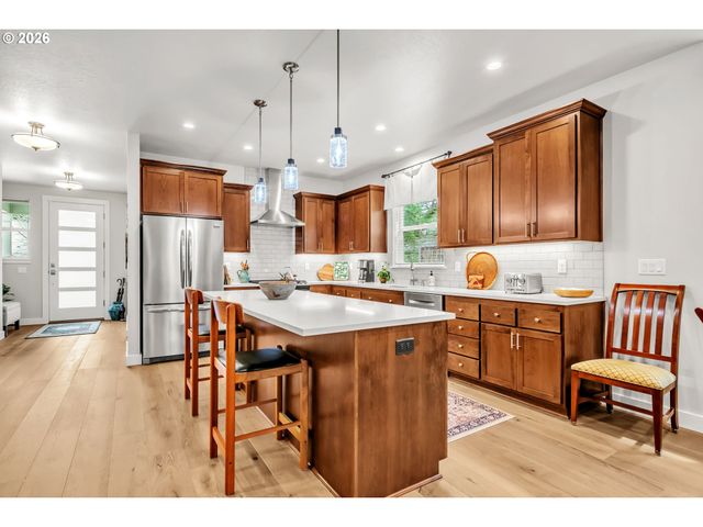 444 EMILY Ln, Eugene, OR 97404